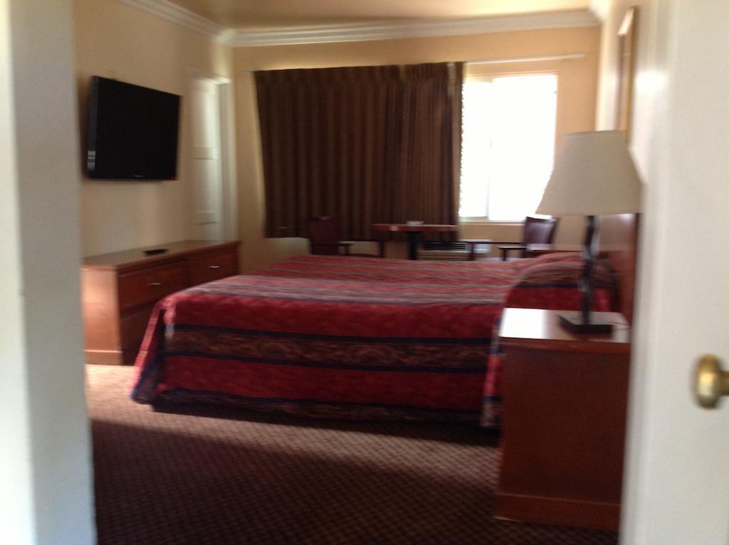 Casa Luan Motel Лос Анджелис Стая снимка